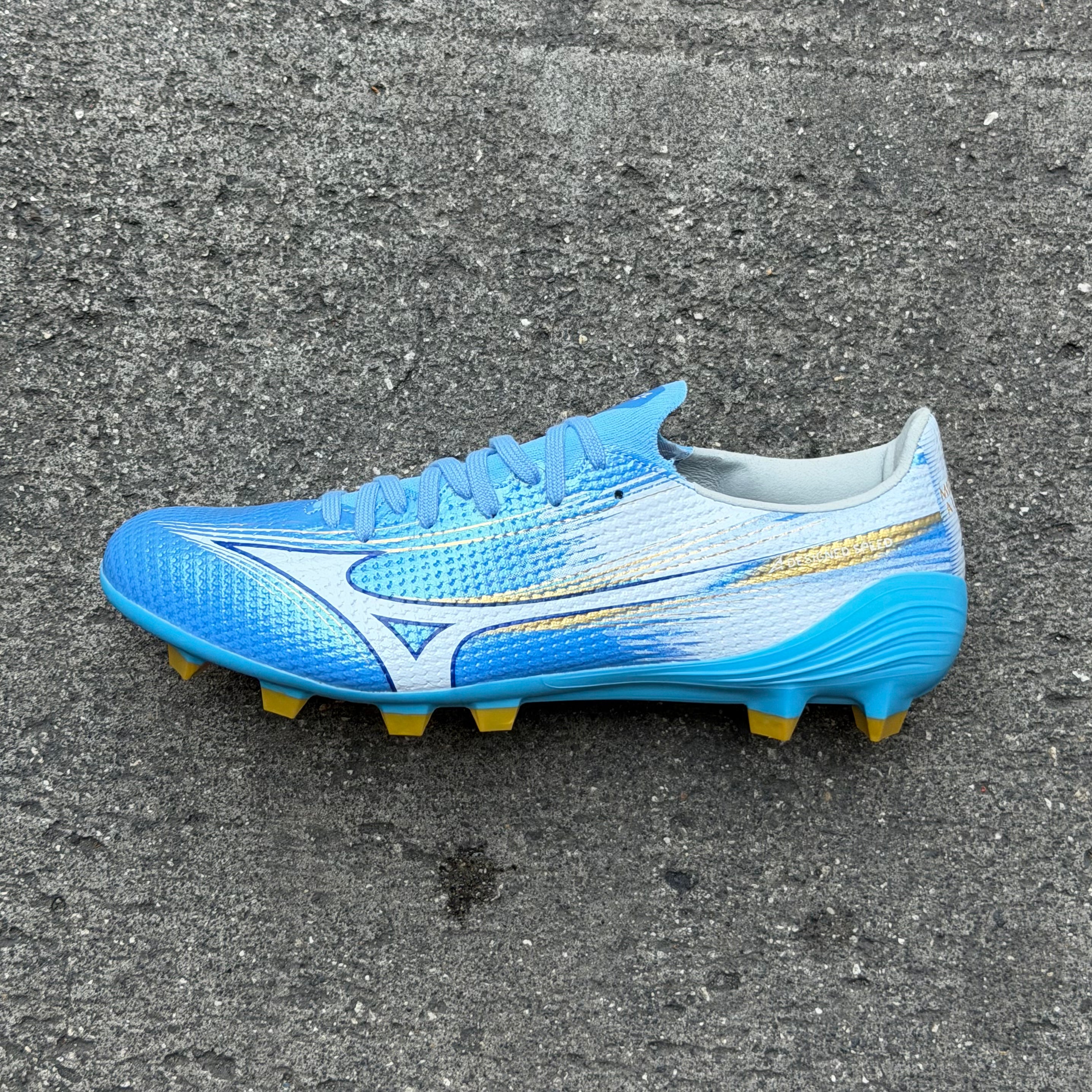 MIZUNO ALPHA III ELITE FG JAPAN "CELESTE BLUE"