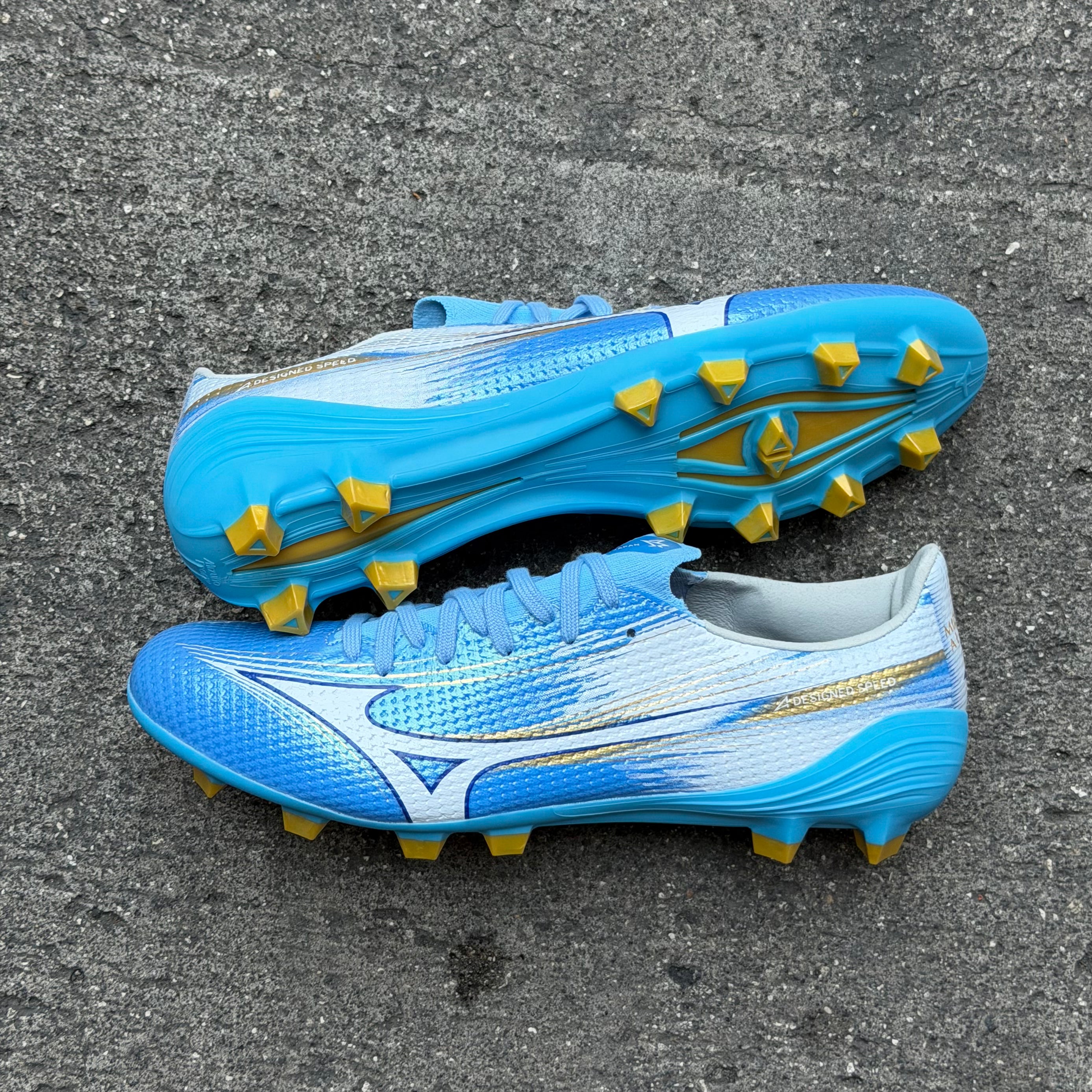 MIZUNO ALPHA III ELITE FG JAPAN "CELESTE BLUE"