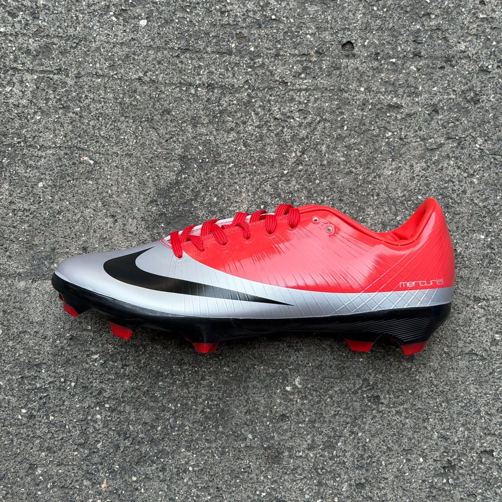 NIKE SUPERFLY 1 RGN ELITE FG CR7 "RED METALLIC"